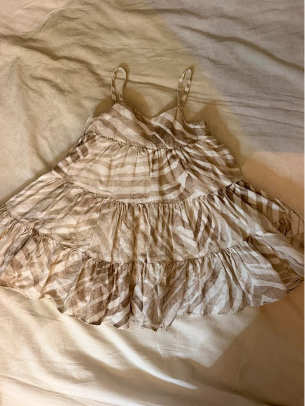 Banana Republic tan and cream dress